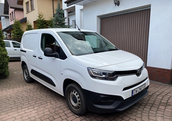 Toyota Proace City cena 59900 przebieg: 96000, rok produkcji 2021 z Żyrardów małe 137